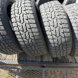 4 ironman all country tires , LT275/55/20,