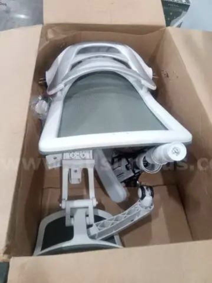 GABRYLLY Ergonomic Office
Chair High Back Home Desk
Chair
