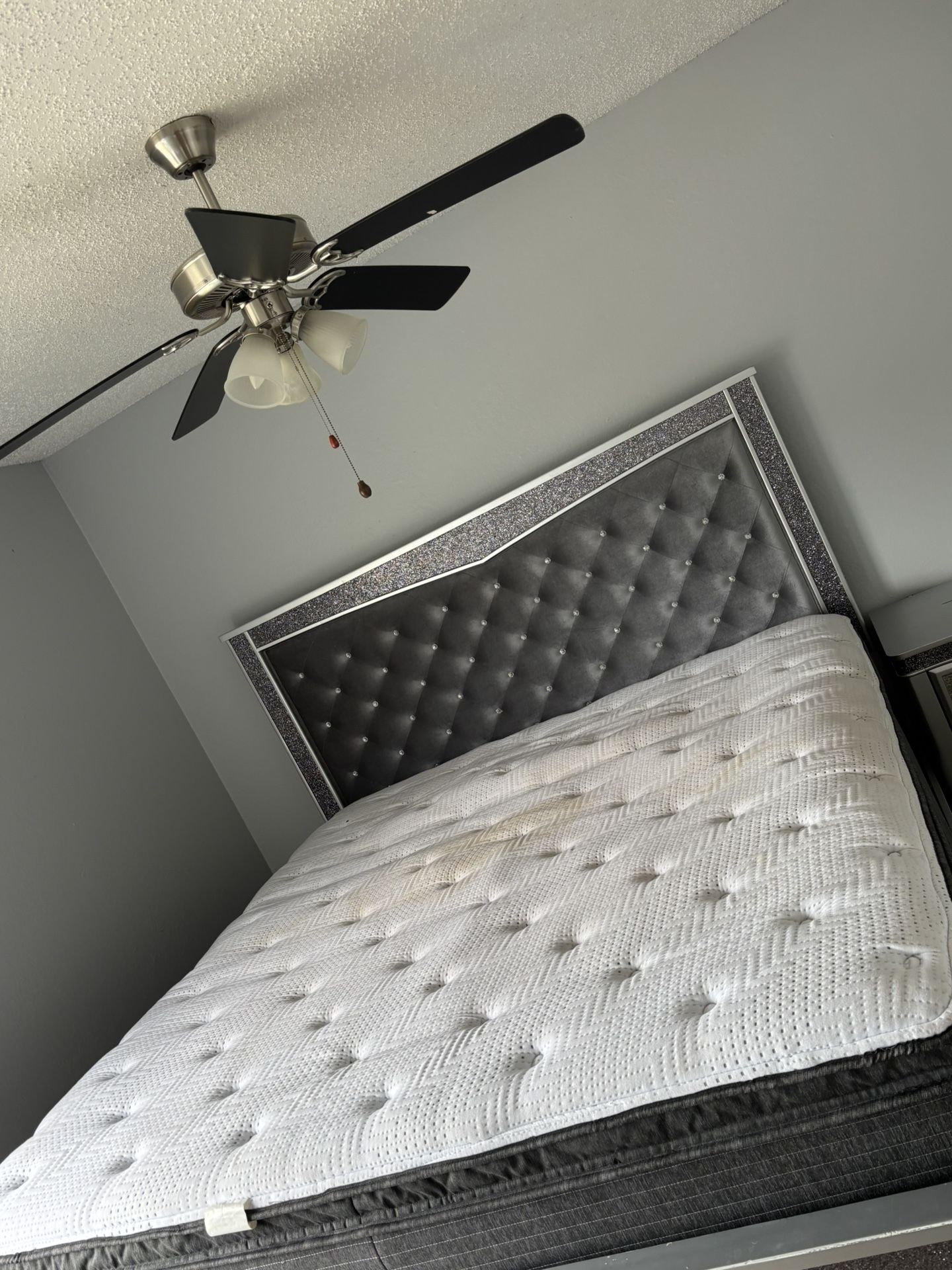 King Bed
