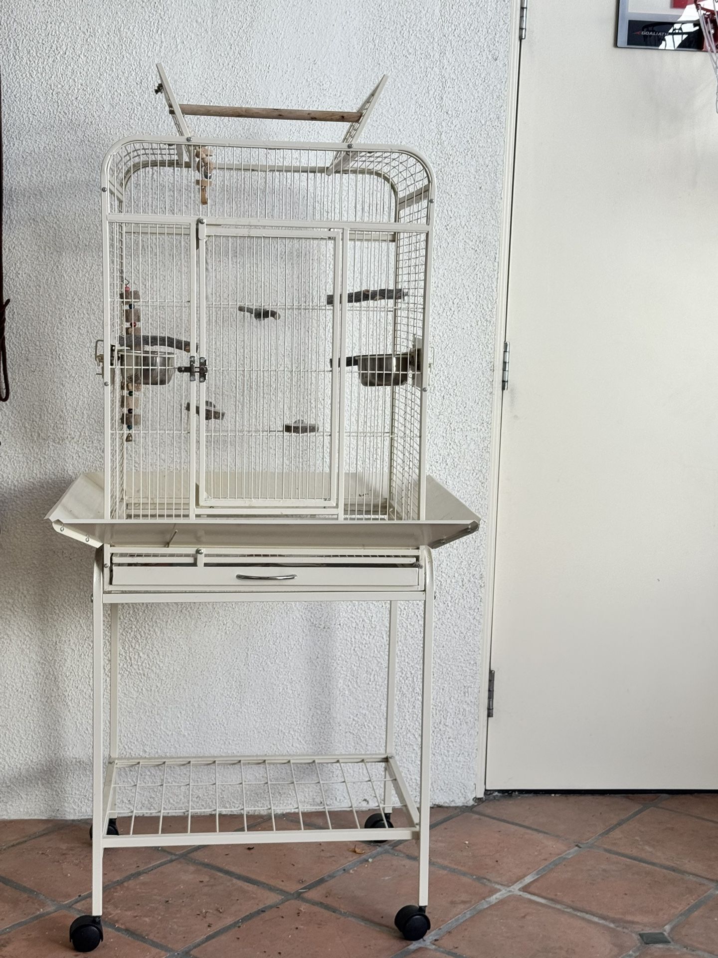 Rolling Bird Cage With Open Top