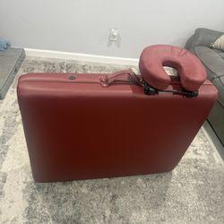 Massage Table 