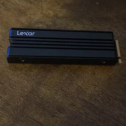 1tb Levar SSD With Heatsink