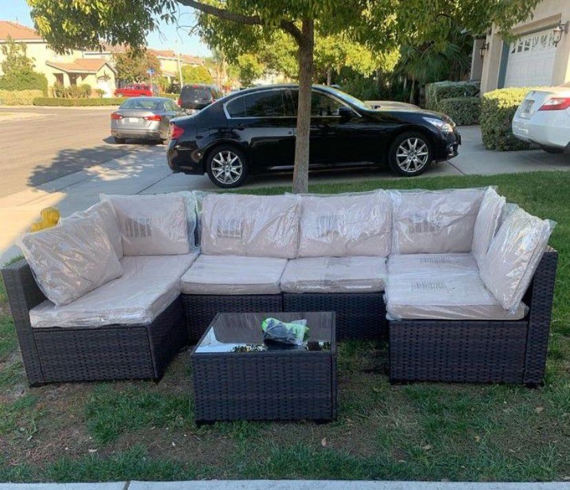 Eight pieces, patio fed, patio couch, patio sofa, outdoor patio furniture, set propane, fire pit, patio furniture, brand new