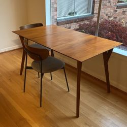 West Elm Mid-Century Expandable Dining Table - Walnut