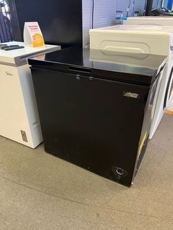 Artic king black chest freezer