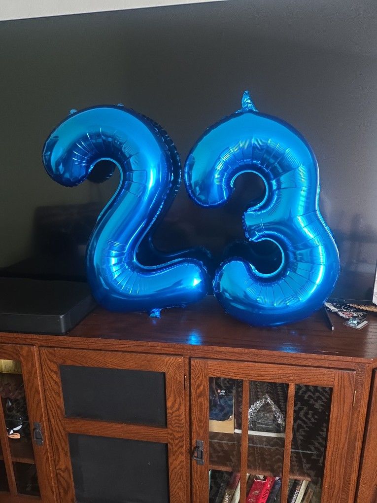 Free Balloon Numbers