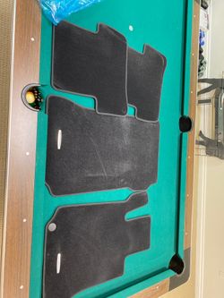 Mercedes-Benz floor mats front and rear 4 total