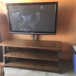 Mesa Y Tv 50 Pulgadas No Smart Por $200