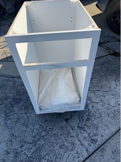 Kitchen cabinet free