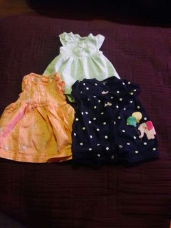 Newborn baby clothes