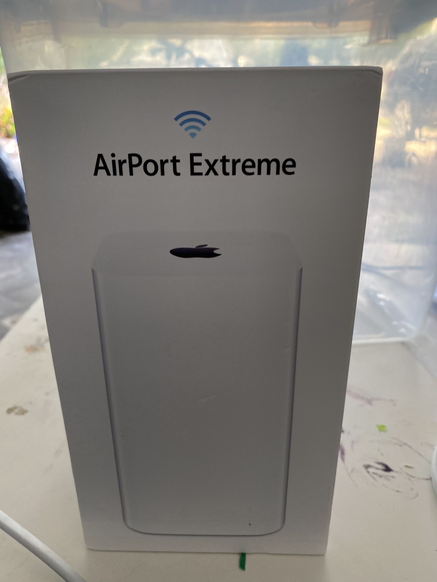 Apple AirPort Extreme WiFi router