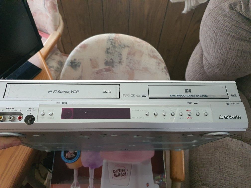 Dvd vcr recorder