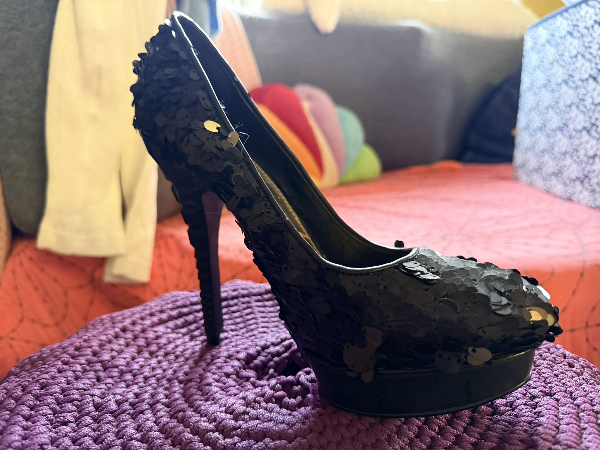 High Heeled Shoes Black Sequined Funky Heel Size 8.5