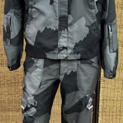 Fox Racing Dakota Women’s Motorcycle Jacket & Pants Set Gray Camo Pink 