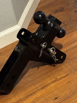 Bulletproof dual ball trailer hitch 2.5” receiver 6.25” drop pre-owned great condition