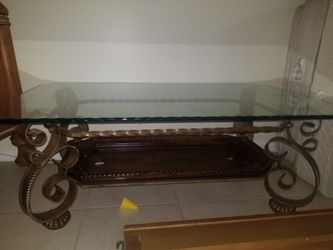 Coffee table/ side table