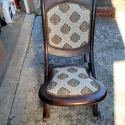 Folding Victorian Style Wooden Rocking Chair $ 30