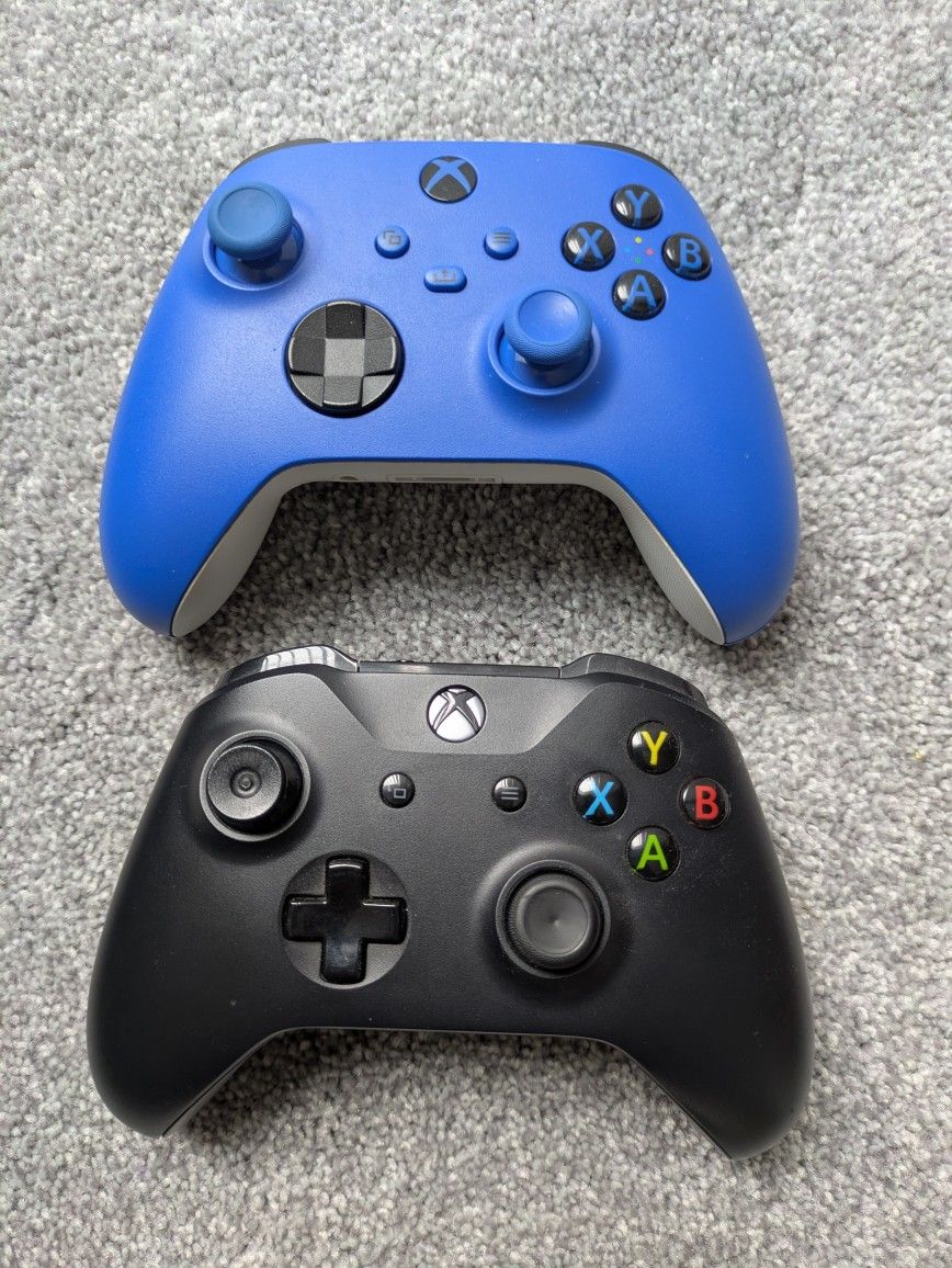 Xbox One Controllers