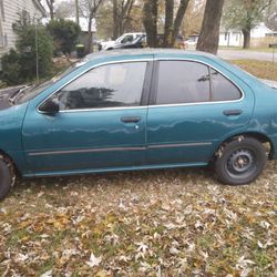 1996 Nissan Sentra 