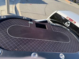 Poker table