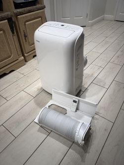 Toshiba Mobile Air Conditioner / Dehumidifier