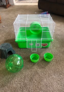 Hamster cage (also with huge bag of bedding)