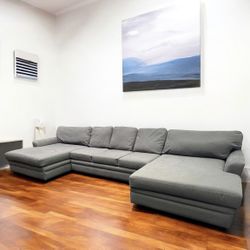 Oversize Sectional Couch - We Can Deliver And Setup