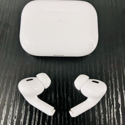 Apple AirPods 2nd Generation