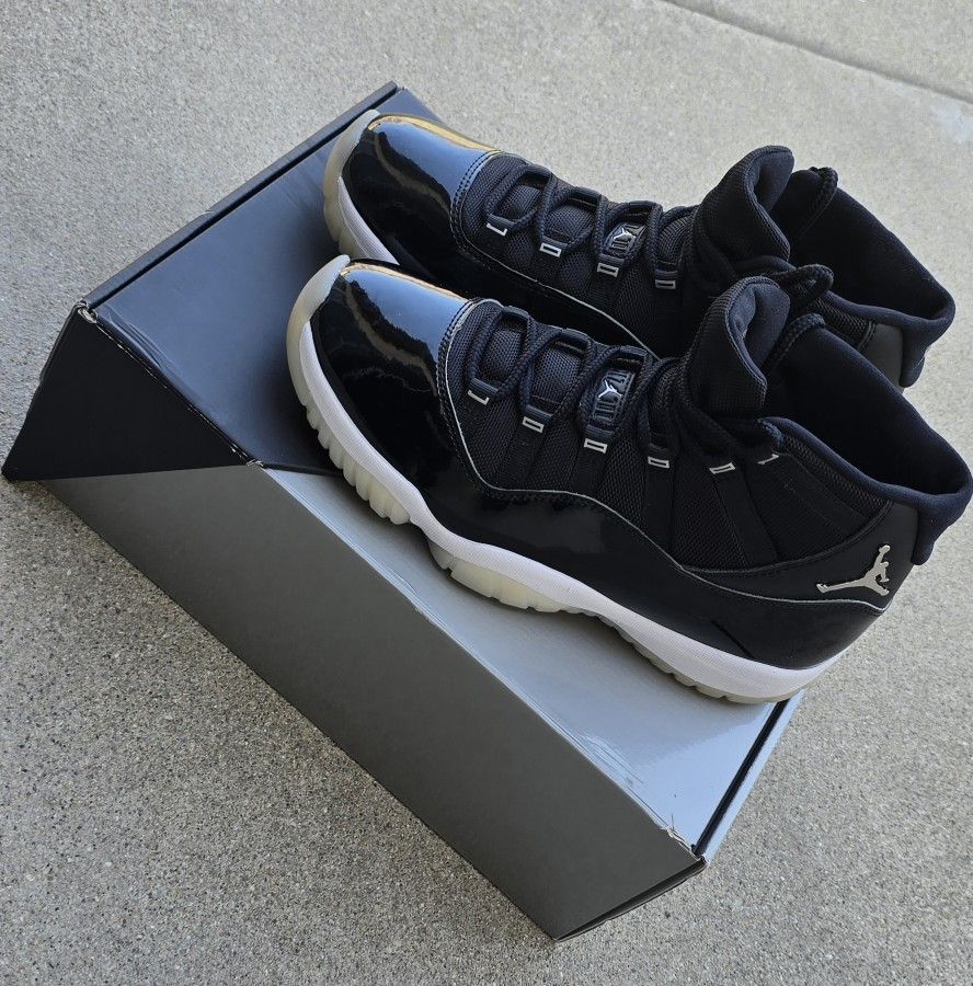 Air Jordan 11 Jubilee 25th Anniversary Size 10