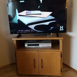 Oak Wood Heavy TV Media Stand $75