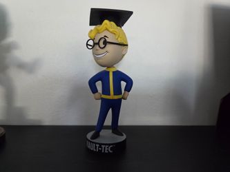 Fallout 4 intelligence bobblehead 2015 collectible figure