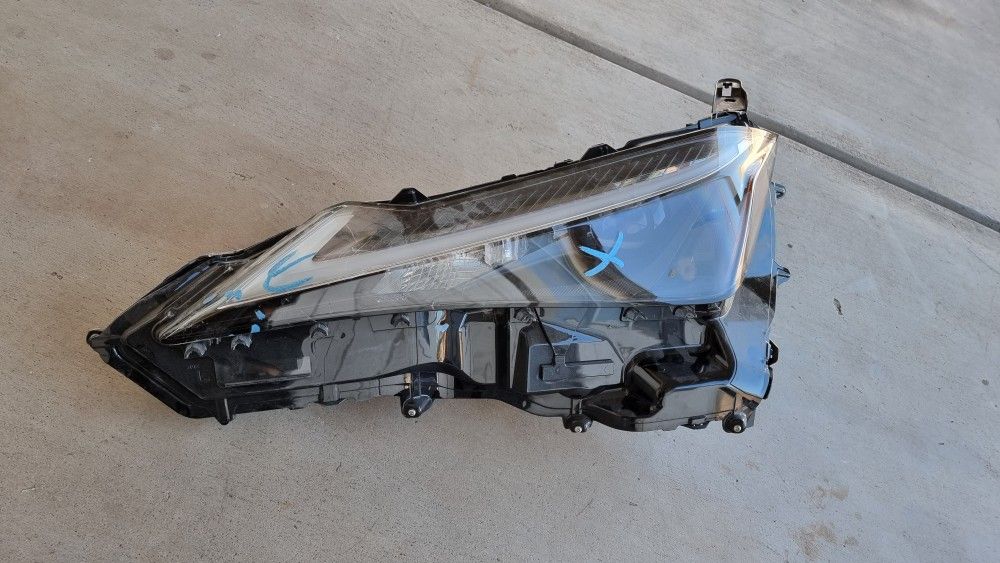 Lexus UX250H Left LED Headlight