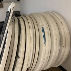 Round Tables 