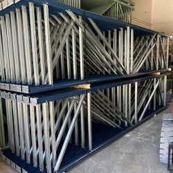 42”x16’ Teardrop Uprights Brand New Made In USA Pallet Racks Blue 42x16