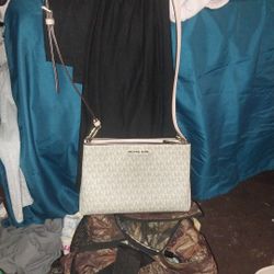  Adel Michael Kors Purse 2 Foot Strap