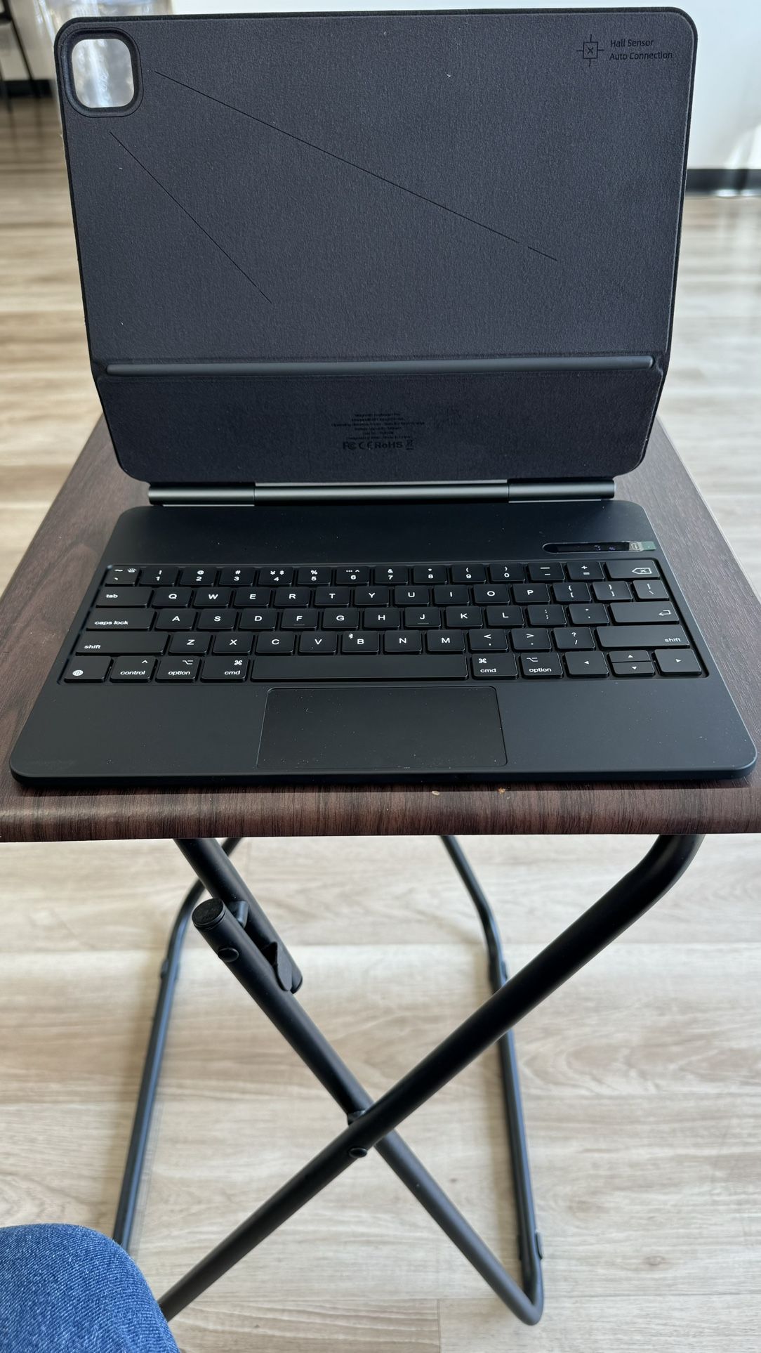 Magnetic Keyboard Case, Model: Qm002