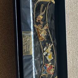 Limited Edition 200 - A Family Gathering - ‘On the Road’ pin set (unopened)