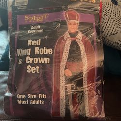 Red king robe Halloween 