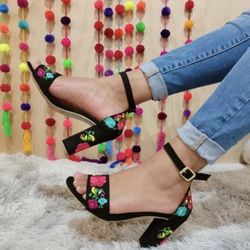 Mexican Heels