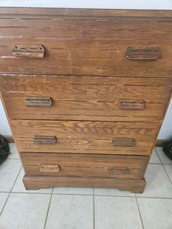 4 Drawer Chest