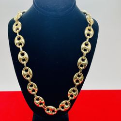 10K Solid Gold Marin Chain Necklace 20 Inches 14mm Availbe On Special Price  