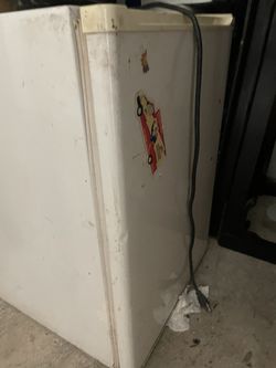Mini Fridge
