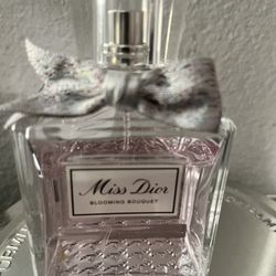 Miss Dior Blooming Bouquet 