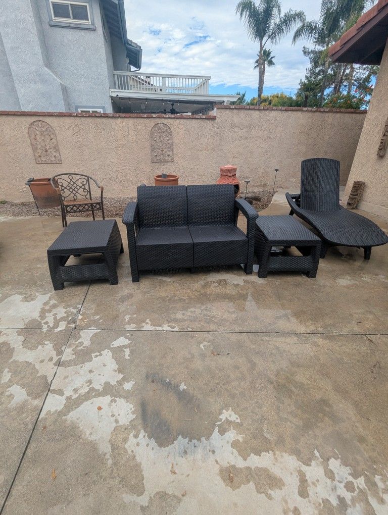 Outdoor Patio Furniture Set – Loveseat, Lounge Chair & Tables