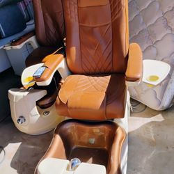 Massage Pedicure Chair with matching roller chair Cappuccino color Lexor Liberte Spa 