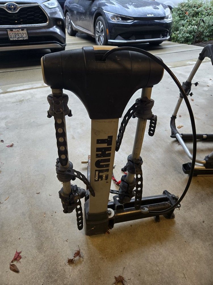 4-Bike Thule Hitch Rack