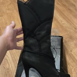 Like New Boots/Heels 