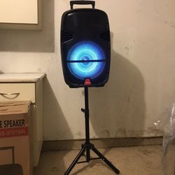 Rechargeable Music Player - Bluetooth - 3000 Watts 