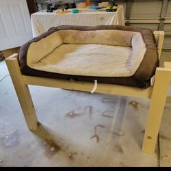 Raised Dog Bed Platform
