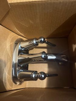 Moen faucet 4505 Winford Crome